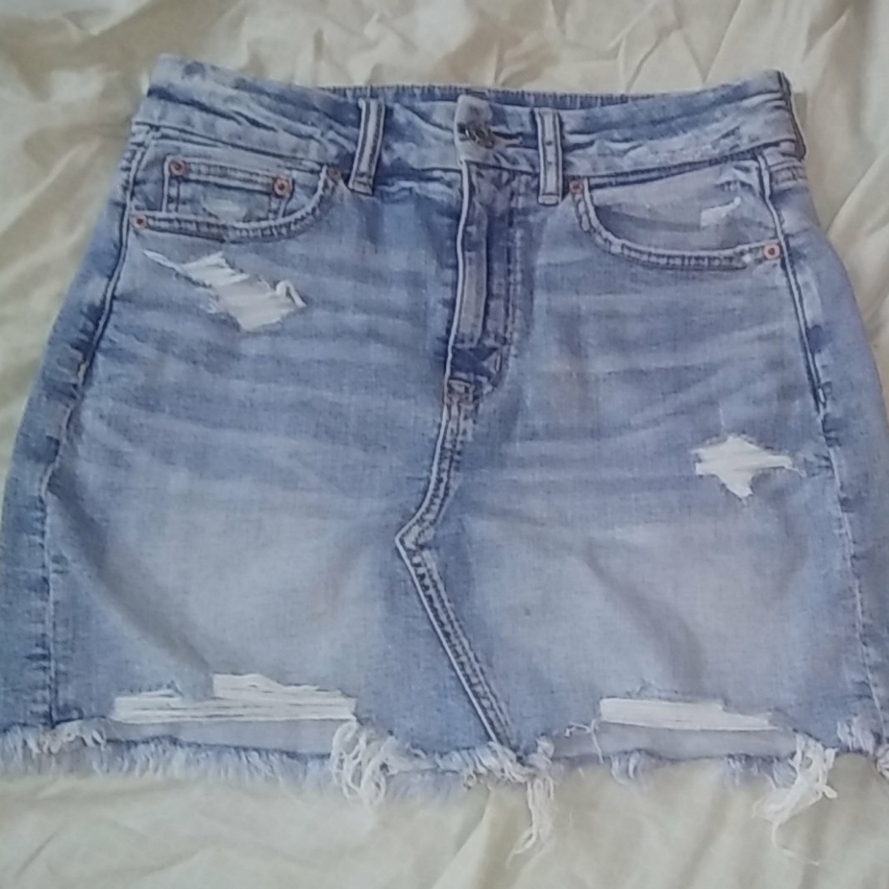 American eagle jean skirt
